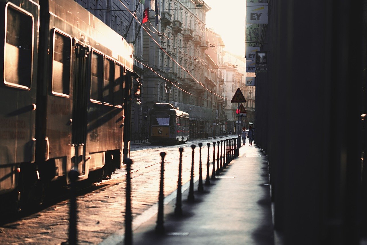 Tram 9840971 1280